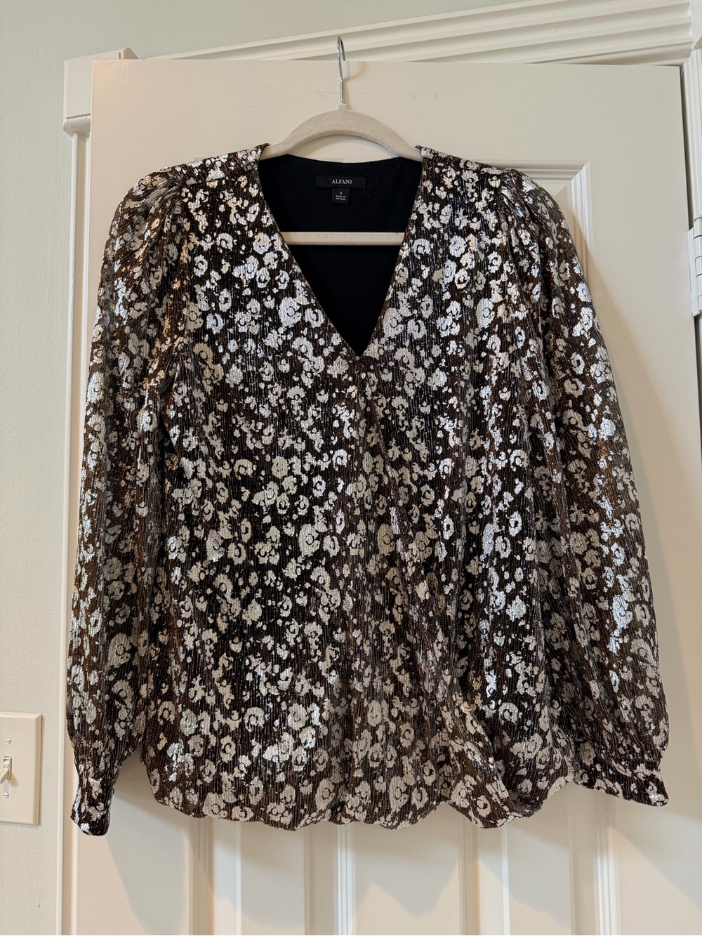 Alfani Brown Floral V-Neck Long Sleeve Blouse
